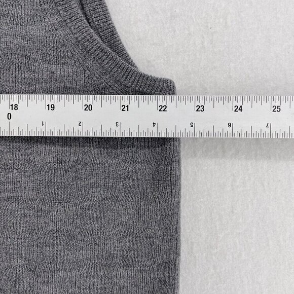 Calvin Klein Sweater Mens L Gray V Neck Regular Fit Sleeveless Pullover Vest - Picture 3 of 11